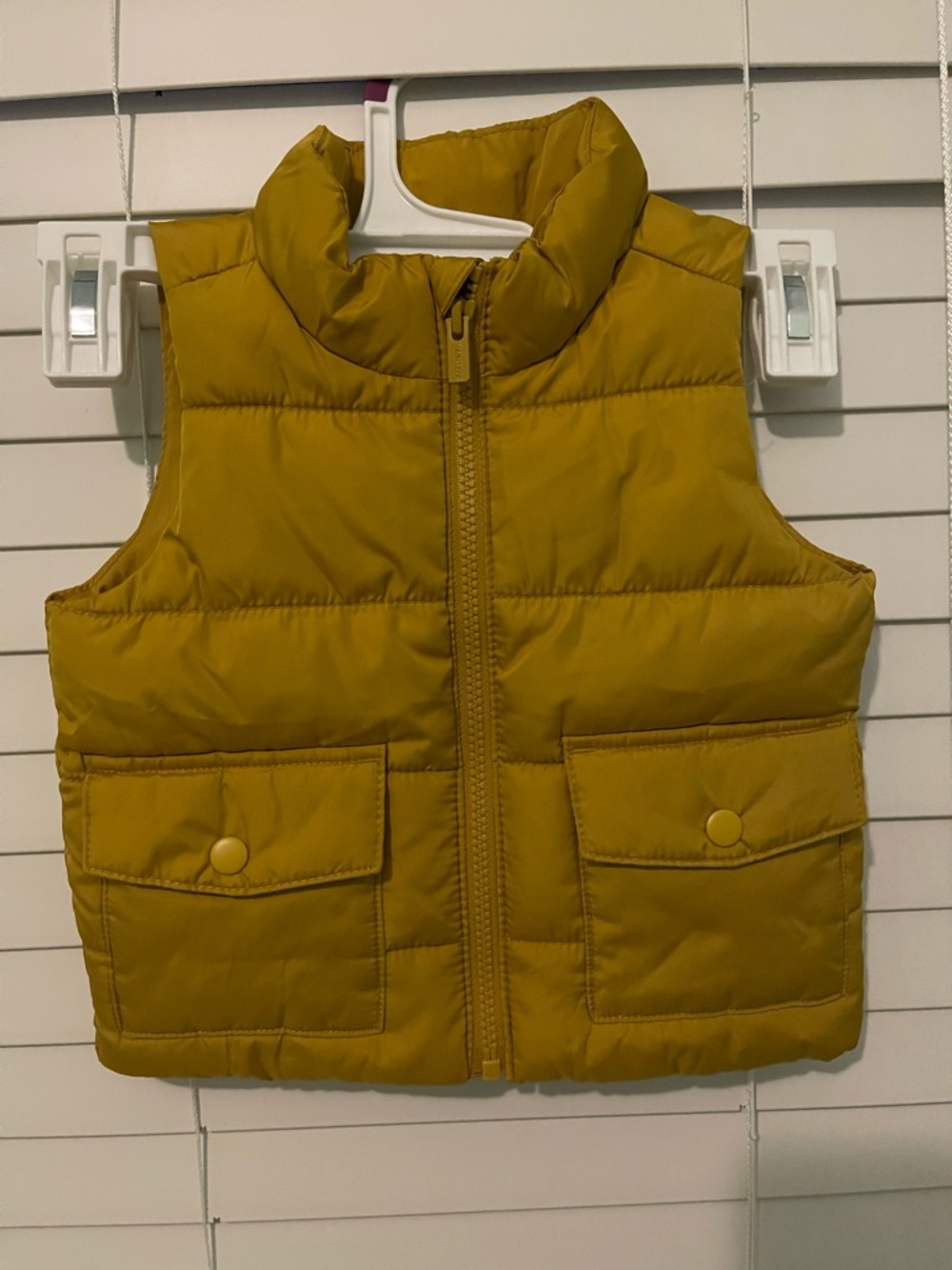Old Navy puffer vest size 12-18M
